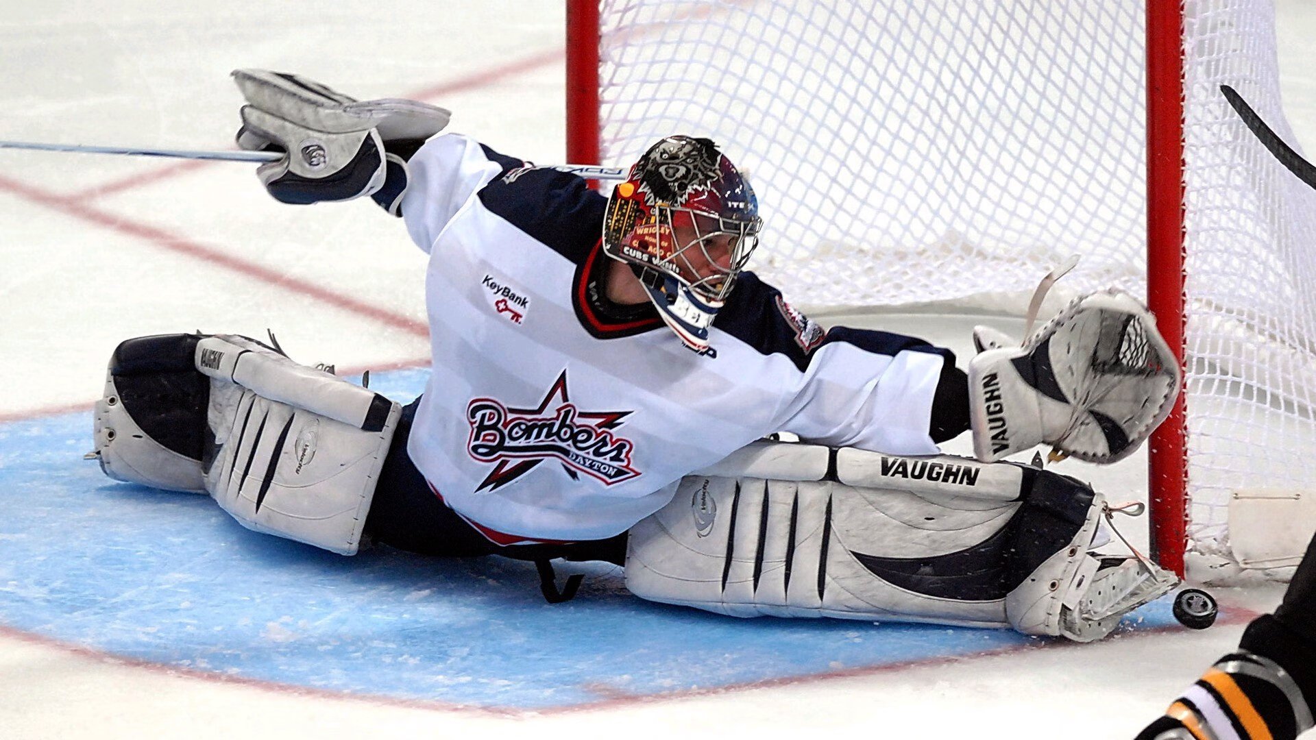 世界杯“志愿者日记” 记录幕后无数平凡身影